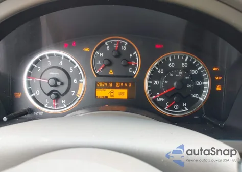 2011 Nissan Armada Platinum z USA, uszkodzony, nr VIN 5N1AA0NC2BN600203